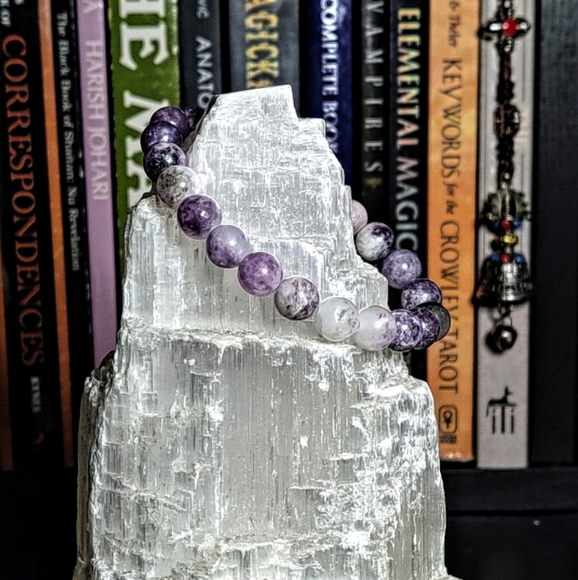 Handmade Lepidolite Stone Unisex Bracelet - Picture 2 of 2